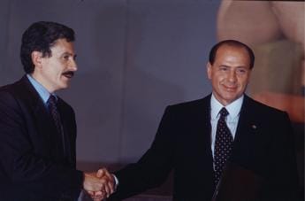 Galleria foto 'Berlusconi, D’Alema: “Addolora sua scomparsa, tratto umano affabile e cordiale”' - foto 1