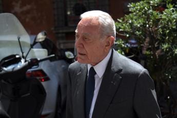 Galleria foto 'Berlusconi, Forza Italia cerca sua identità: tra fedelissimi resta grande tessitore Gianni Letta' - foto 1