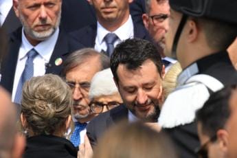 Galleria foto 'Berlusconi, l’addio di Salvini sulle pagine dei giornali' - foto 1