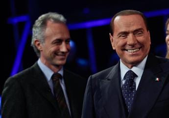 Galleria foto 'Berlusconi, Travaglio: “Giornata imbarazzante con beatificazione”' - foto 1