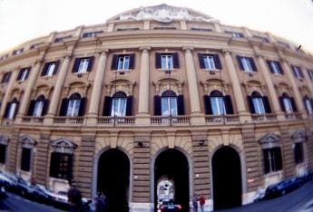 Galleria foto 'Btp Valore, al via la prima emissione nuovo titolo di Stato per piccoli risparmiatori' - foto 1
