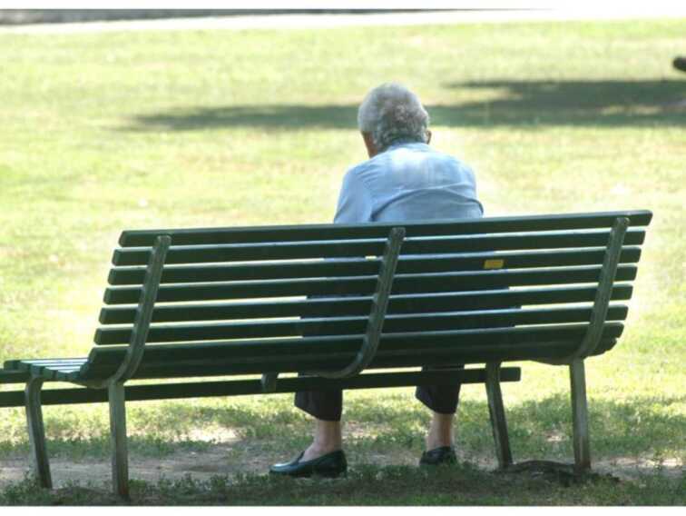 R-estate in compagnia, al via le iniziative di socializzazione e assistenza per gli anziani