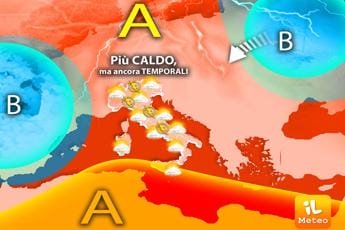 Galleria foto 'Caldo in aumento, ma continuano i temporali' - foto 1