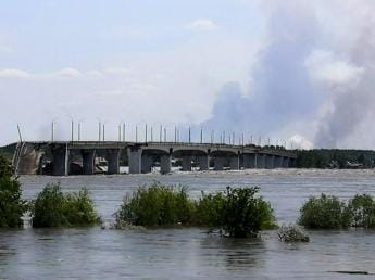 Galleria foto 'Diga Kakhovka distrutta, lo scambio di accuse Ucraina-Russia. Allarme Onu' - foto 1