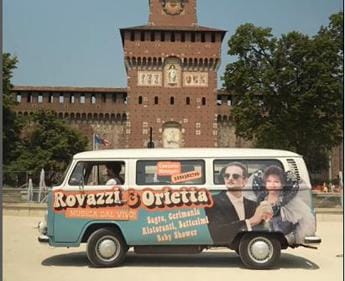Galleria foto 'Fabio Rovazzi e Orietta Berti lanciano ‘La Discoteca Italiana’ – Video' - foto 1