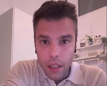 Galleria foto 'Fedez replica a Luis Sal: “Hai lasciato debiti e mi hai chiesto 600 mila euro”' - foto 1