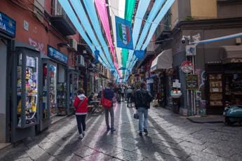 Galleria foto 'Festa scudetto Napoli, via gli striscioni dalla città' - foto 1