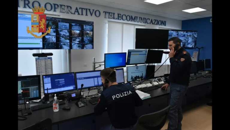 Andria, il sogno di Giulio: da grande vuole fare il poliziotto. Telefona al 113 per augurare buona Festa della Repubblica – VIDEO