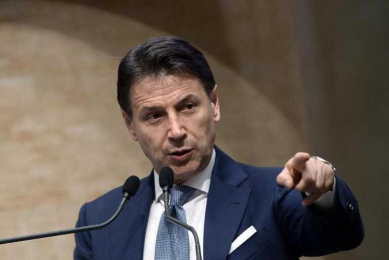 Il presidente del Movimento 5 stelle, Giuseppe Conte, a Foggia per discutere del futuro della città