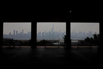 Galleria foto 'Incendi Canada, fumo raggiunge Philadelphia, New York e Washington' - foto 1