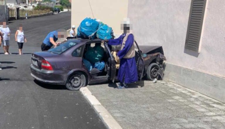 Galleria foto 'Manfredonia, auto si schianta contro un palazzo: quattro feriti, uno sarebbe grave' - foto 1