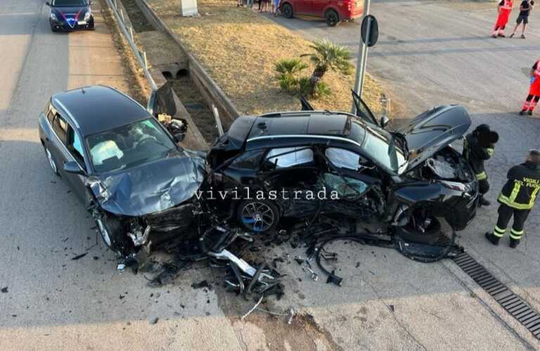 Turi, violento scontro tra due auto sulla circonvallazione per Casamassima: morta una donna, quattro feriti