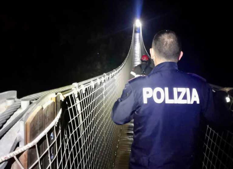 Disagi in Basilicata: a Matera persone trascinate dall’acqua. I treni torneranno a circolare regolarmente martedì – VIDEO