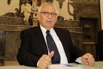 Galleria foto 'Maturità 2023, la rabbia dell’ex ministro Bianchi: “Traccia offensiva”' - foto 1