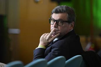 Galleria foto 'Mes, Calenda: “Ratifica Da governo gigantesca supercazzola”' - foto 1
