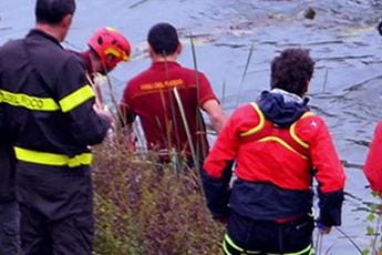 Galleria foto 'Modena, recuperato il corpo del 18enne scomparso nel fiume Secchia' - foto 1