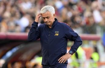 Galleria foto 'Mourinho squalificato 4 giornate insulti all’arbitro Taylor: la decisione Uefa' - foto 1