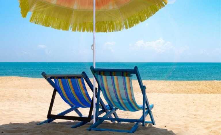 A Gallipoli 80 euro al giorno per un posto al sole: i lidi del Salento sono i più cari di tutta Italia