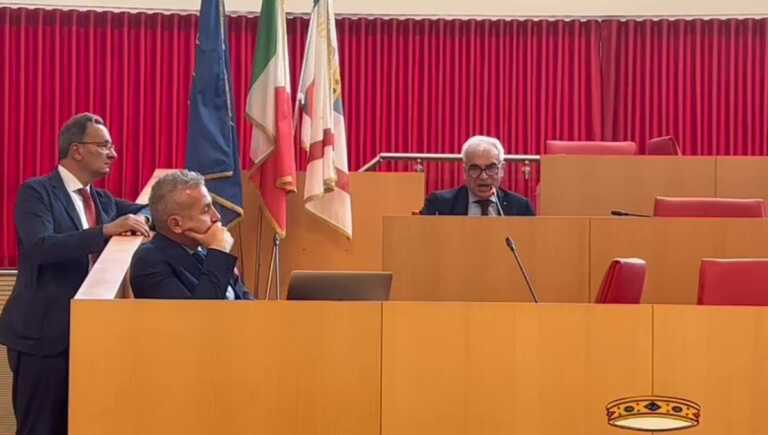 I nodi della spesa farmaceutica in Puglia. Palese ad Amati: «Decadenza dei manager non è automatica» – VIDEO