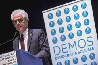 Galleria foto 'Pd, vicecapogruppo Ciani: “Non mi iscrivo. Su Ucraina dem possono cambiare idea”' - foto 1