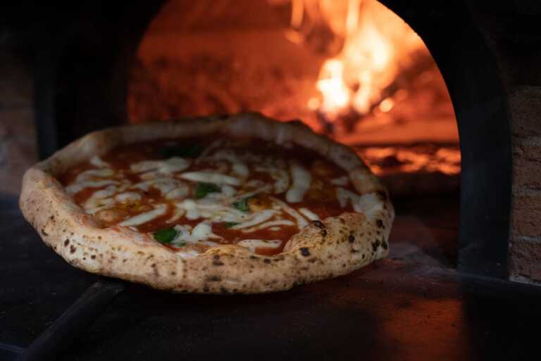 Oggi è il World Pizza Day, Cna: «Il 70% dei turisti arriva per provare l’icona gastronomica italiana»