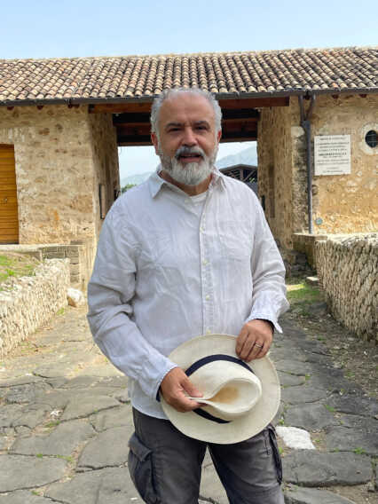 Galleria foto 'Il prof dell’Unisalento torna su Topolino, Ceraudo diventa “Keraulos”: «Si rinnova un sogno»' - foto 1