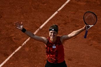Galleria foto 'Roland Garros, Muchova prima finalista' - foto 1