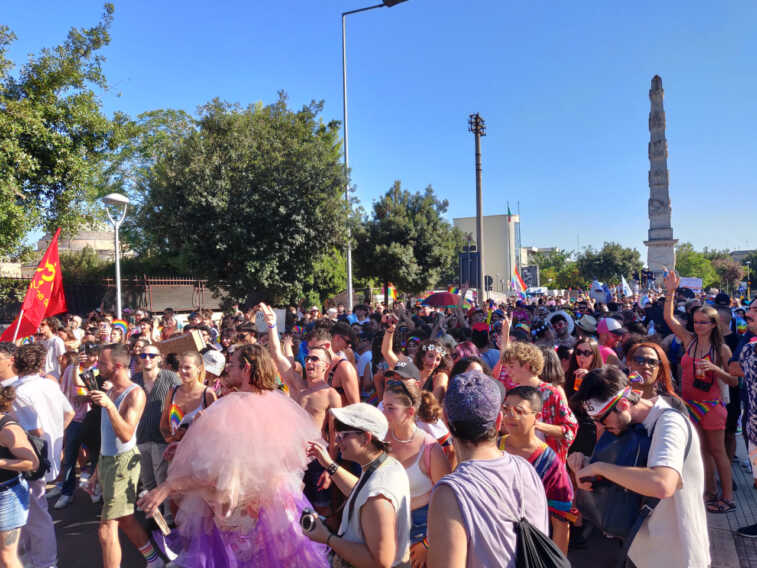 Salento Pride Lecce, domani la parata con carri e musica per le vie della città