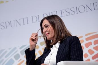Galleria foto 'Santanchè, online petizione per dimissioni: “12mila firme in 24 ore”' - foto 1
