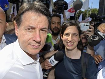 Galleria foto 'Schlein, Conte e le parole di Grillo: il day after in casa Pd' - foto 1