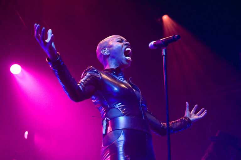 Sale l’attesa per gli Skunk Anansie a Taranto: protagonisti al Medimex tra black music e grounge