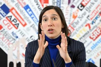 Galleria foto 'Sondaggio politico: FdI cresce, Pd giù di un punto' - foto 1