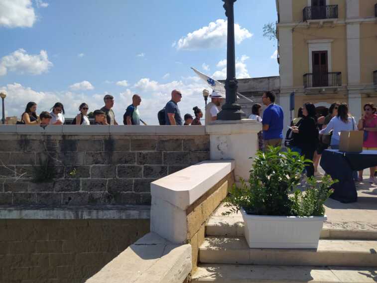Servizi, storia, shopping e cucina locale a portata di qr code: ecco la mappa Welcome to Taranto