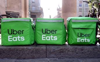Galleria foto 'Uber Eats lascia l’Italia, addio food delivery' - foto 1