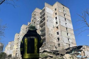 Galleria foto 'Ucraina, attacco missilistico su Odessa: difesa aerea in azione' - foto 1