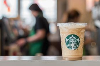 Galleria foto '“Vietate decorazioni Pride”, maxi-sciopero dipendenti Starbucks negli Usa' - foto 1