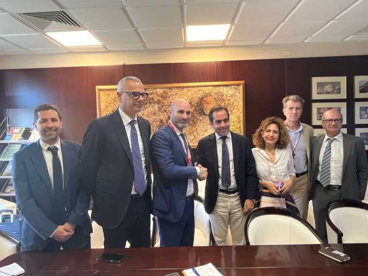 Aeroporti di Puglia sempre più strategici per Volotea: 12 rotte in Italia ed Europa dagli scali di Bari e Brindisi – VIDEO