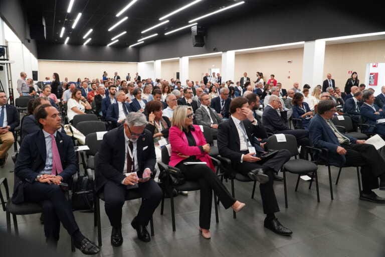 Galleria foto 'Il Water Innovation Summit a Bari, Aqp: «Allarghiamo il confronto internazionale sul servizio idrico» – VIDEO' - foto 16