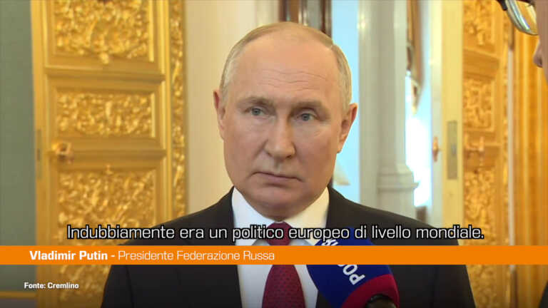 Galleria foto 'Putin “Pochi al mondo come Berlusconi”' - foto 1