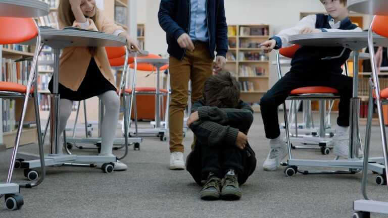 Bullismo problema di salute pubblica, ne è vittima un giovane su due