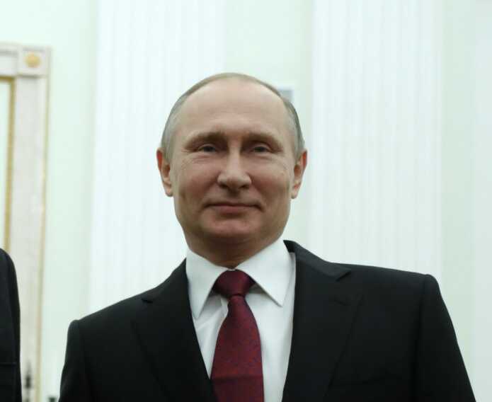 Galleria foto 'Putin “Useremo le bombe a grappolo se Kiev le utilizza”' - foto 1