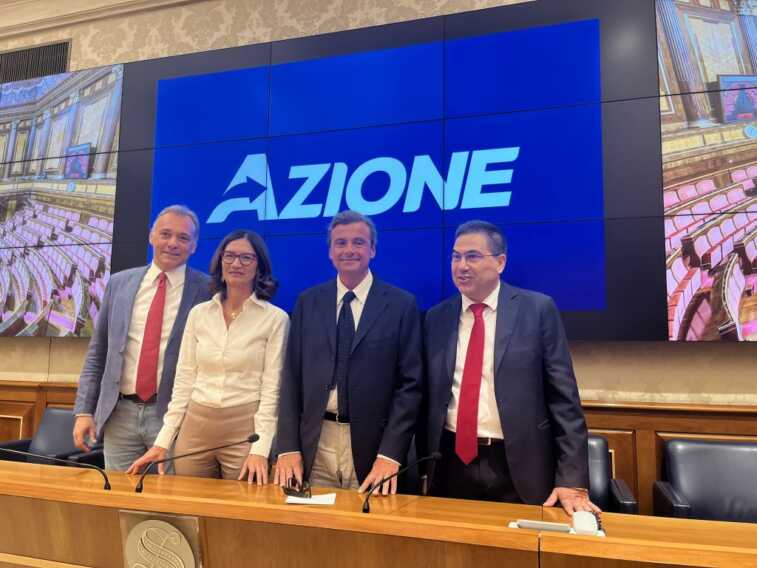 Galleria foto 'D’Amato aderisce ad Azione, Calenda “Ci saranno altri nuovi arrivi”' - foto 1