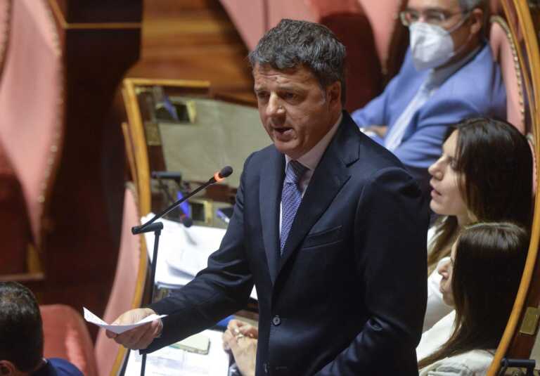 Galleria foto 'Renzi “Primi scricchiolii nel Governo, si sta rimangiando tutto”' - foto 1