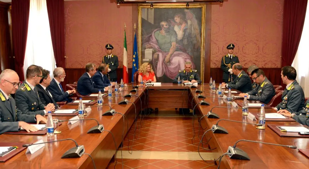 Galleria foto 'Al via una sinergia innovativa Gdf-mondo accademico e della ricerca' - foto 1