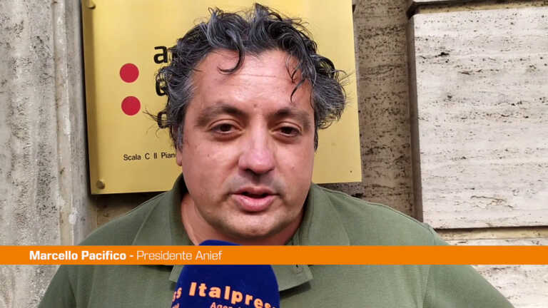 Galleria foto 'Scuola, Anief “Trattative su risorse residuali e nodo Ata”' - foto 1