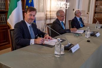 Galleria foto 'Appalti, Palermo (Acea): “Protocollo col ministero dell’Interno pone il gruppo all’avanguardia sulla legalità”' - foto 1
