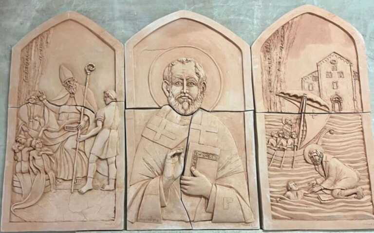 Dopo Kiev l’arcivescovo di Taranto vola a Mosca: missione di pace nel nome di San Nicola di Bari