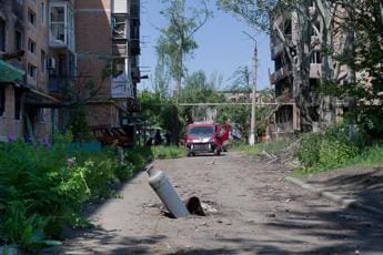 Bombe a grappolo, Ucraina assicura: “Non le useremo in Russia”