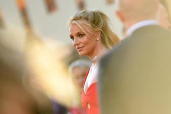 Britney Spears: “Schiaffi da security della star Nba Wembanyama”
