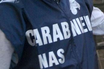 Galleria foto 'Carcere Bollate, muri scrostati e scarafaggi: Nas chiudono la mensa' - foto 1